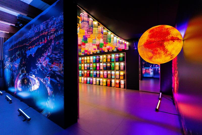 La foto muestra una escena de la exposición 'Luces de Corea-Exposición de la ciudad de Jinju' presentada en São Paulo, Brasil. | Centro Cultural Coreano en Brasil