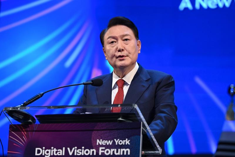 El presidente Yoon Suk Yeol pronuncia, el 21 de septiembre (hora local), un discurso en el Foro de la Visión Digital de Nueva York en la Universidad de Nueva York en Manhattan, Estados Unidos. | Kang Min-seok, Oficina presidencial