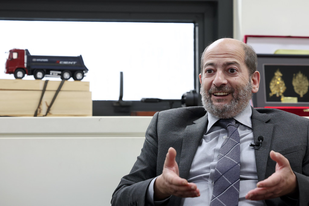 El embajador argentino en Corea, Emiliano Waiselfisz, concede el 8 de abril una entrevista a Korea.net en su embajada, en el distrito Yongsan-gu de Seúl, en la que afirmó que la designación del Día del Kimchi se convirtió en una oportunidad para que los pueblos de Corea y Argentina comprendan más profundamente la existencia y la importancia del otro, así como las relaciones bilaterales.
