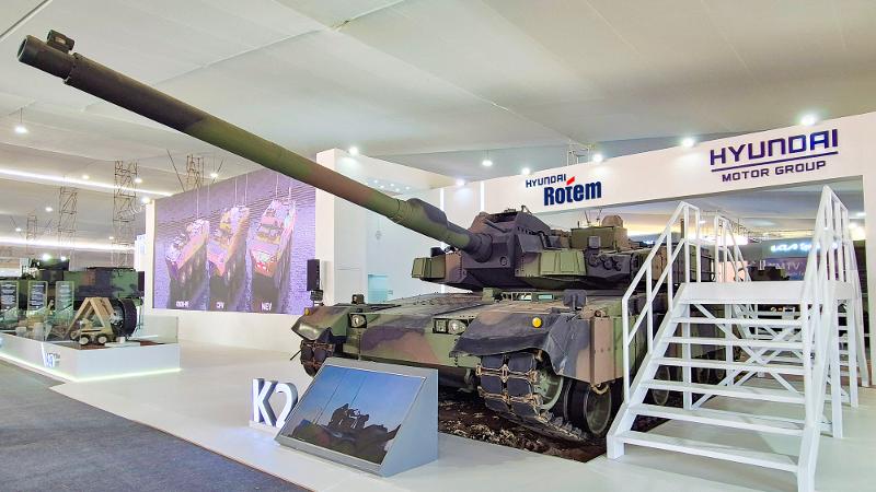 El tanque K2 de Hyundai Rotem se exhibe el 24 de abril en la Exposición Internacional de Tecnología de Defensa y Prevención de Desastres, celebrada en Lima, Perú. | Hyundai Rotem