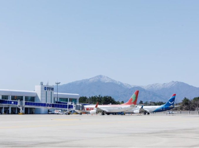 Cinco zonas turísticas regionales se articularán en torno a aeropuertos internacionales
