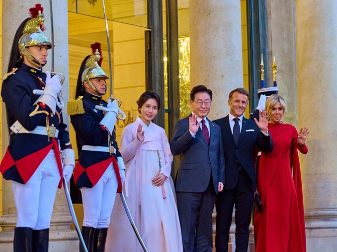 El presidente Lee concluye una productiva visita de Estado a Francia