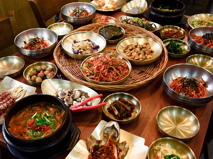 Tradición y adaptación: el camino hacia la internacionalización de la gastronomía coreana