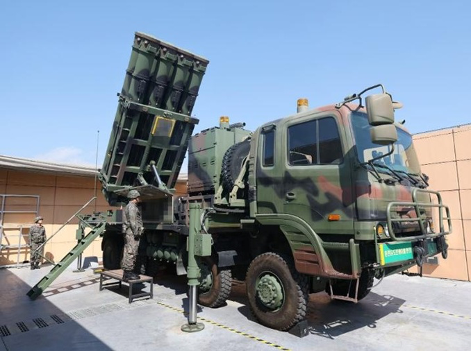 Corea despliega su sistema nacional de misiles tierra-aire de mediano alcance