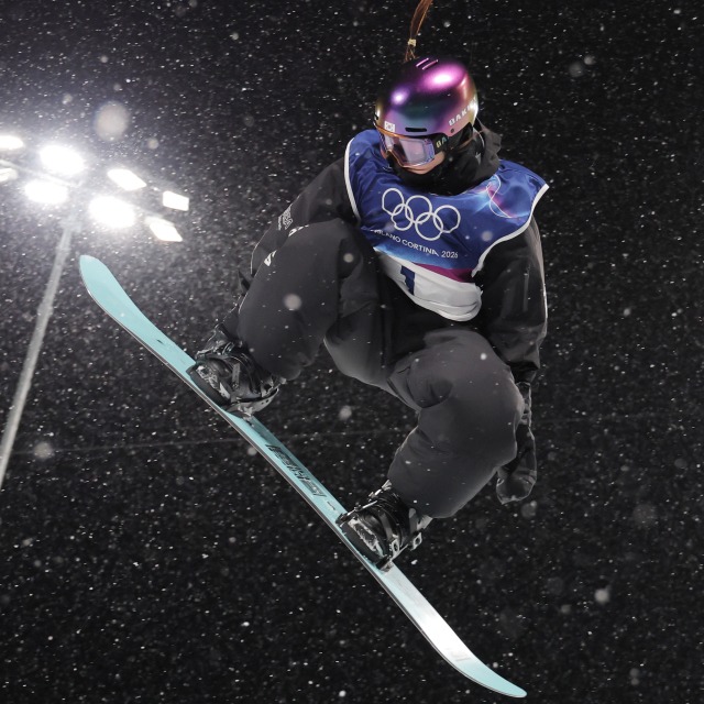 Crash landing on history at Winter Olympics❄️🇰🇷✨