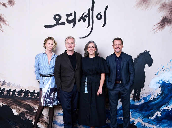 El director Christopher Nolan y el elenco de 'La Odisea' presentan la película en Corea