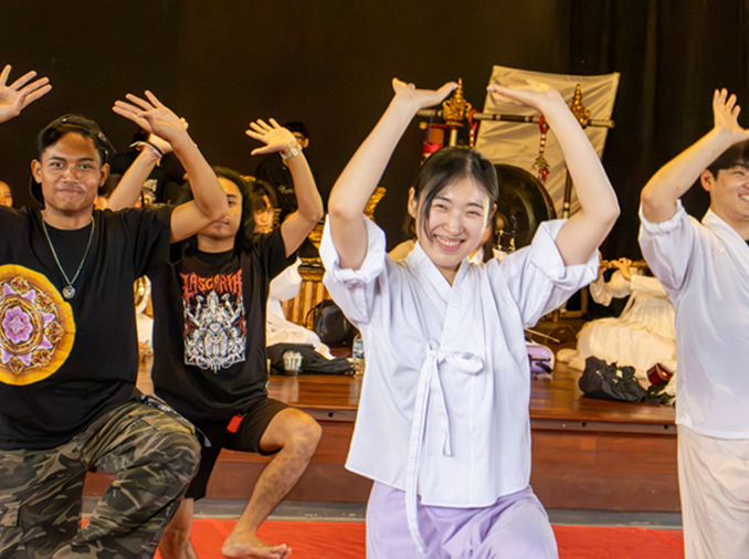 Corea enviará a 700 jóvenes a 36 países para promover la cultura coreana