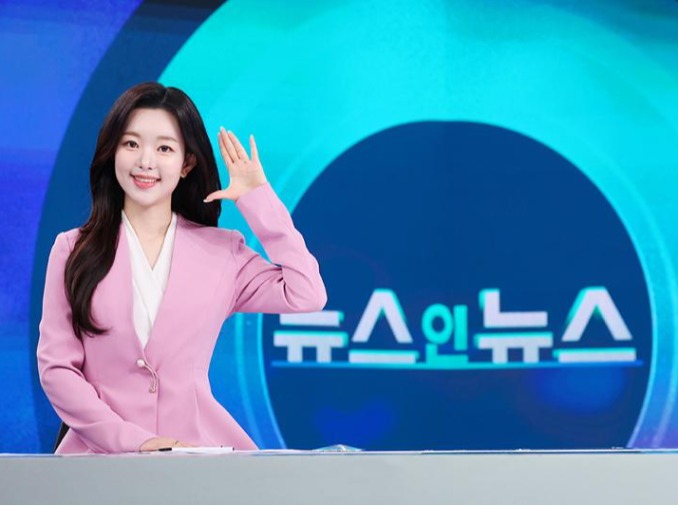 Conozca a Roh Heeji, la primera presentadora con discapacidad auditiva de Corea