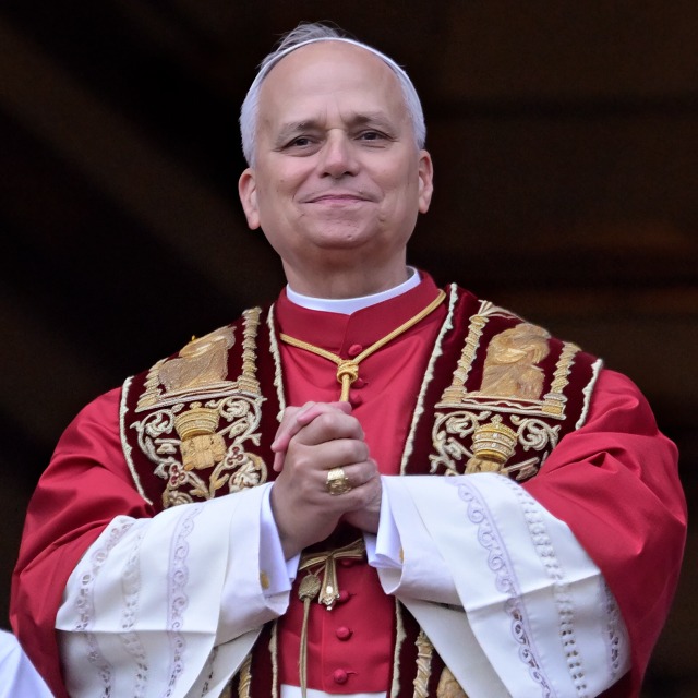 Pope hails charitable bakery🙏