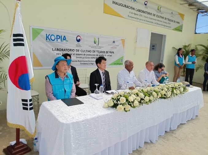 Corea y República Dominicana inauguran un laboratorio de cultivo de papa