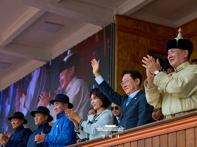 El presidente Lee inaugura una 'era dorada' durante su visita de Estado a Mongolia